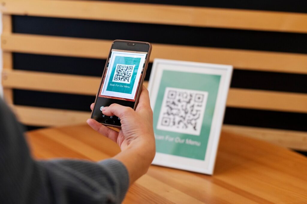 Scanning QR Codes From Screenshots On Android Devices