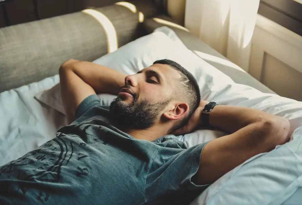 Training For Back Sleeping With The Right Mattress And Pillows.